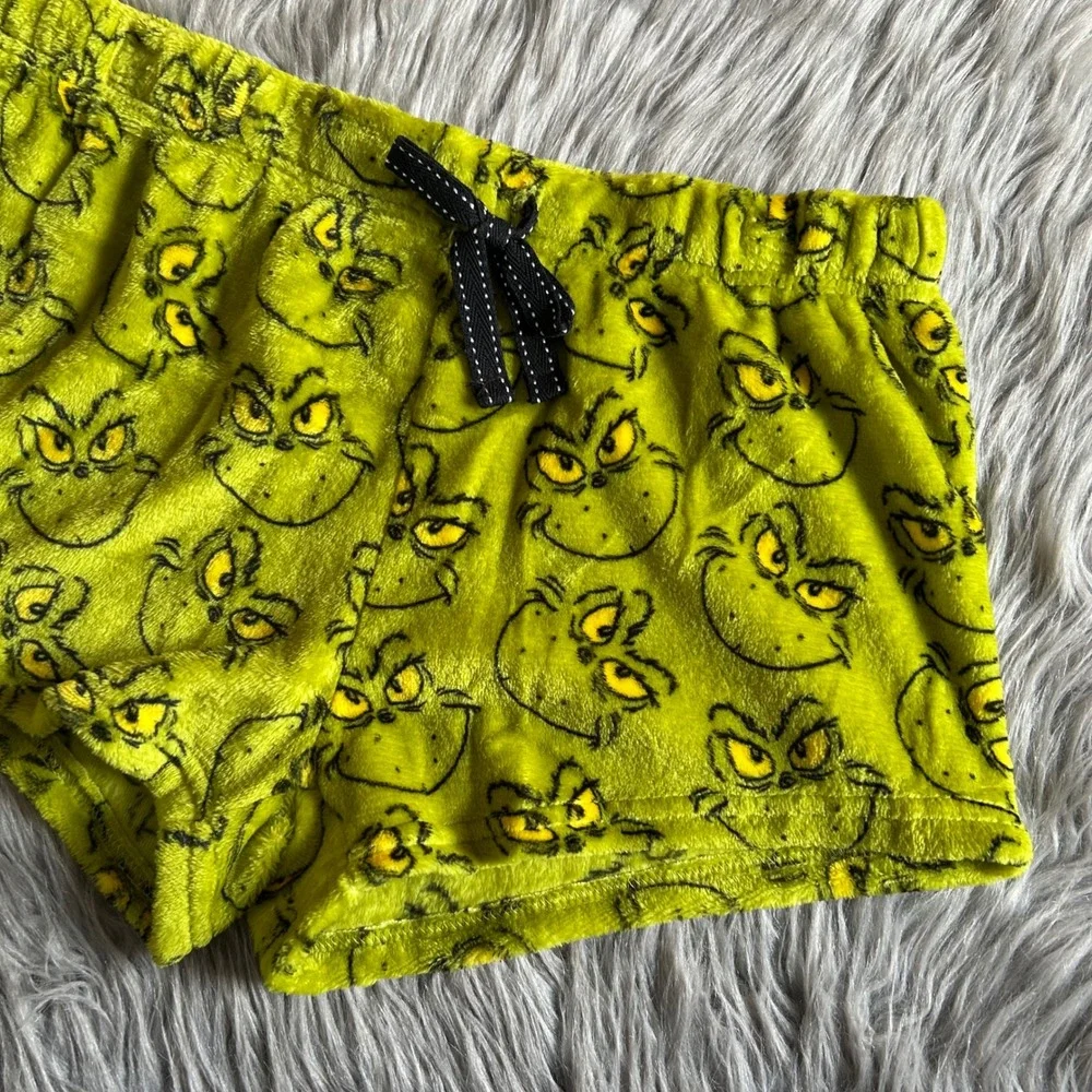 The Grinch Dr.Seuss Fleece Pajama Shorts Womens Size Medium (8-10) Green Pajamas